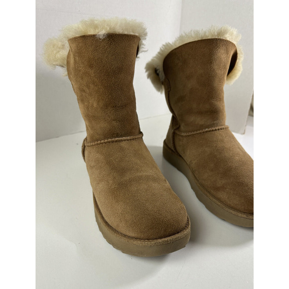UGG Classic Cuff Short Boot Chestnut Brown Tan Sheepskin Suede Women's Size 7 - Picture 14 of 16
